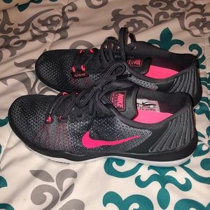 NIKE // Training Shoes